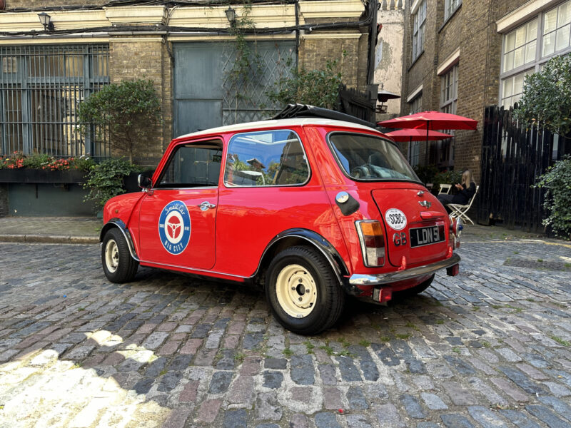 classic red white mini cooper jules small car big city hire london.jpeg rear