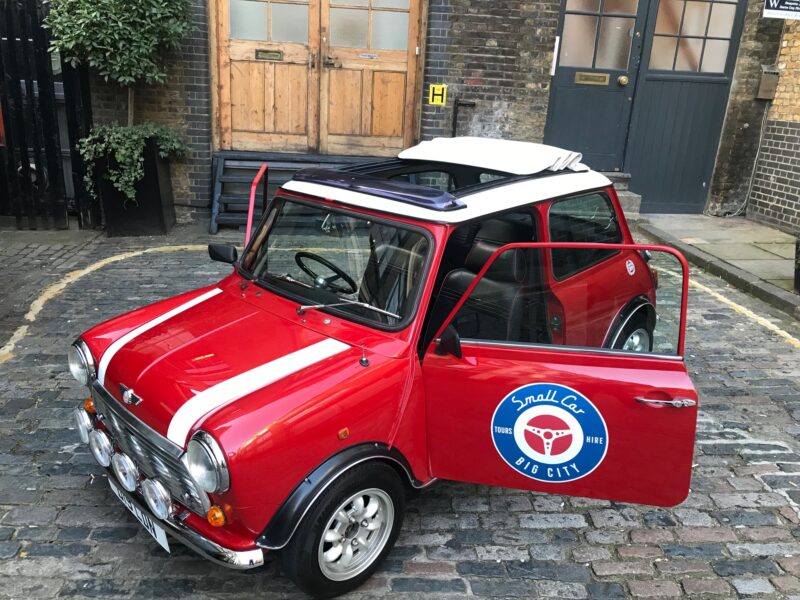 smallcarBIGCITY Classic Mini Cooper London Red front high