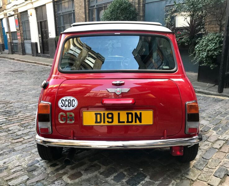 smallcarBIGCITY Classic Mini Cooper London Red rear