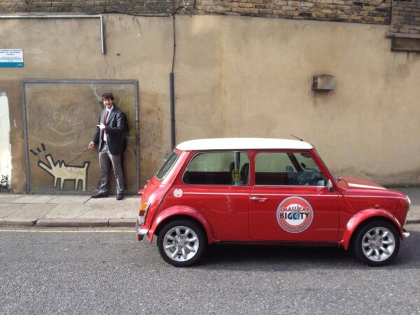 8hr live like a local in london banksey red mini