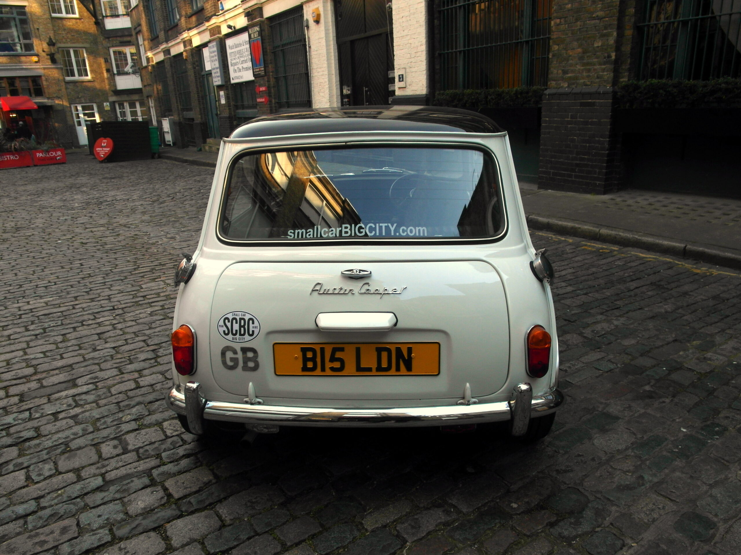 Classic Mini Cooper Hire London Wedding Cars In London