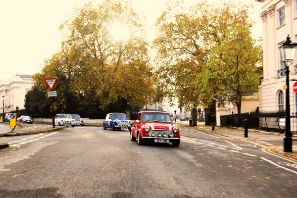 smallcarBIGCITY - Classic Mini Cooper hire - Car tours of London - Best Bits Tour - Cars in Regents Park
