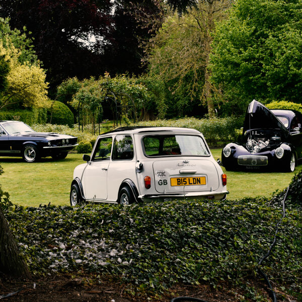 smallcarBIGCITY - Classic Mini Cooper hire - Car tours of London - Classic Car Events - Drive Classic at the Manor 2019