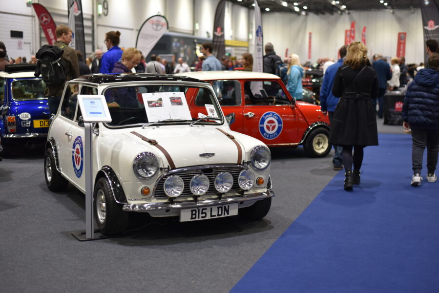 smallcarBIGCITY - Classic Mini Cooper hire - Car tours of London - Classic Car Events - London Classic Car Show 2019
