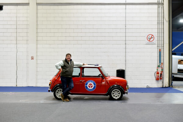 smallcarBIGCITY - Classic Mini Cooper hire - Car tours of London - Self Drive Hire In London -