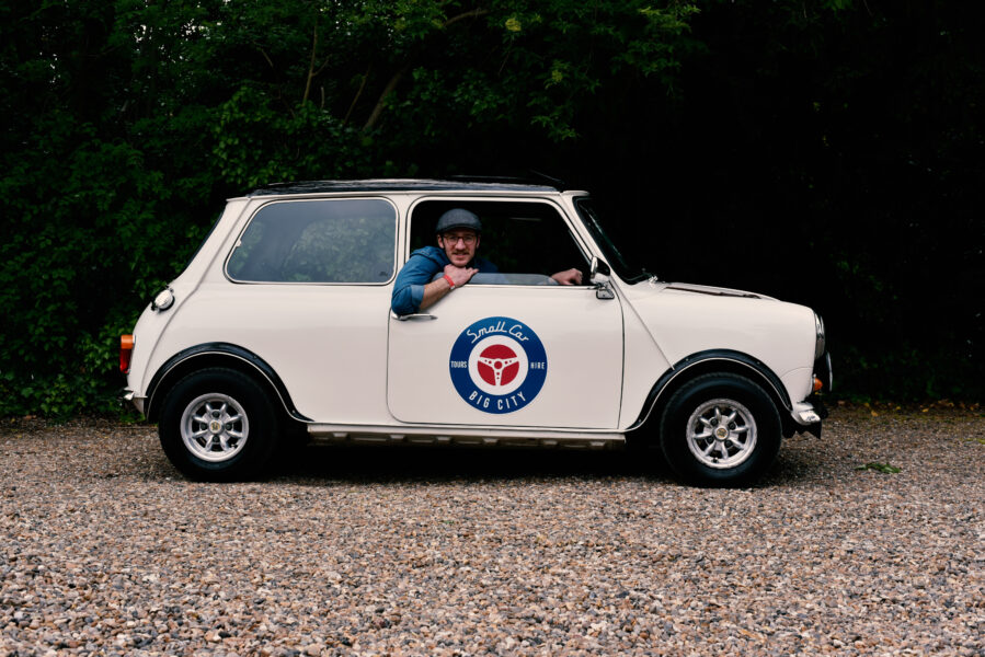 smallcarBIGCITY - Classic Mini Cooper hire - Car tours of London -Self Drive London tour - Lilly and Andrea