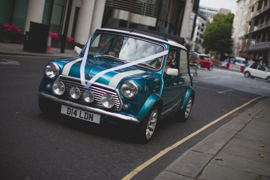 smallcarBIGCITY - Classic Mini Cooper hire - Car tours of London - Wedding Hire - Lulu on the Move