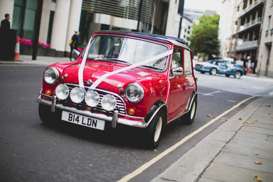 smallcarBIGCITY - Classic Mini Cooper hire - Car tours of London - Wedding Hire - ROSIE ON THE MOVE