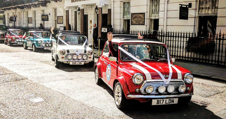 smallcarBIGCITY - Classic Mini Cooper hire - Car tours of London - Wedding hire - Minis at Brown hotel