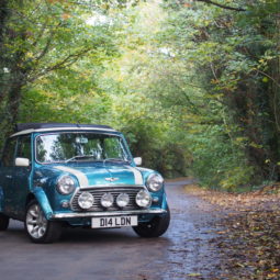 smallcarBIGCITYs Self Drive Classic Car Hire Surrey Hills Weeked Trip Mini Cooper15