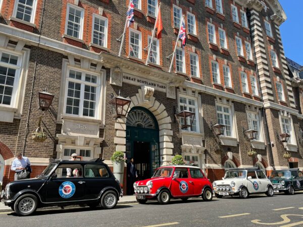 small-car-big-city-private tours of london in classic car -cops robbers and true crime tour