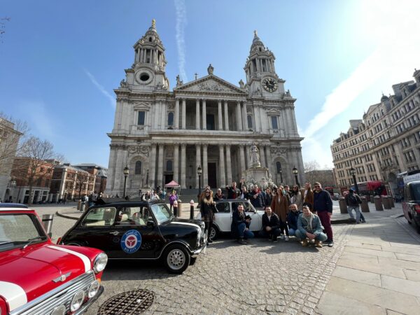 small-car-big-city-private tours of london in classic car -landmarks best bitsst pauls
