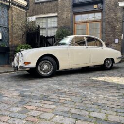 1968 Jaguar S-Type classic car hire london passenger side