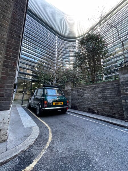 Secret Garden Tour of London by smallcarBIGCITY Mini Cooper Tou St Swithers